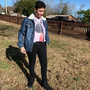 Meet your Posher, Christina